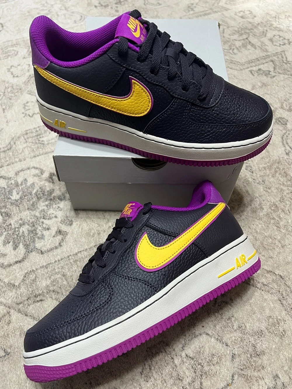 Nike Air Force 1 Low Lakers Alternate cave purple light bone vivid purple unisex